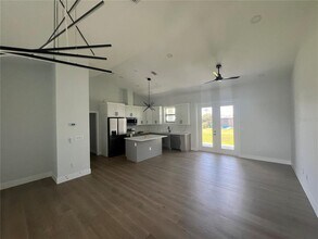 6999 Halifax St in Englewood, FL - Building Photo - Building Photo