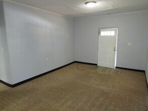 7 Burgess Ct in Sumter, SC - Building Photo - Building Photo