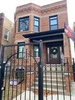 2122 N Keystone Ave, Unit 1 in Chicago, IL - Building Photo