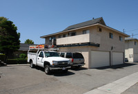 7601 Volga Dr in Huntington Beach, CA - Building Photo - Building Photo