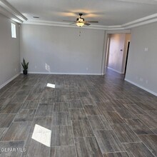 1804 Ritzy Lou Pl in El Paso, TX - Building Photo - Building Photo