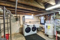 2773 Helen St photo'