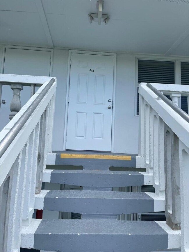 276 Andover K in West Palm Beach, FL - Building Photo - Building Photo