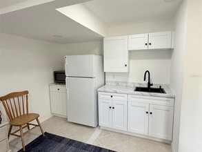 707 40th St W in Palmetto, FL - Building Photo - Building Photo