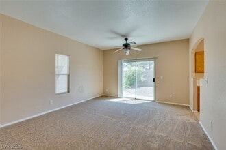 1401 Sycamore Spring Ct in Las Vegas, NV - Building Photo - Building Photo