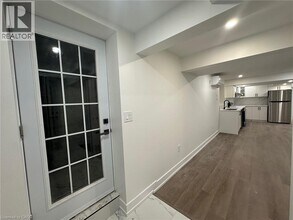 436 Boyd Ln in Milton, ON - Building Photo - Building Photo