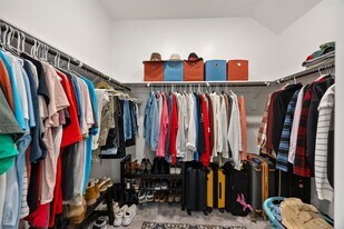 19375 Poppy Vlg Cir in Magnolia, TX - Building Photo