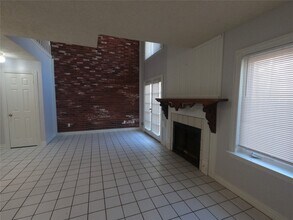 75 Willowwood Cir in Spring, TX - Building Photo - Building Photo