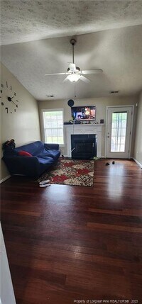 806 Broadmore Dr photo'