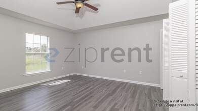 5354 Pebble Beach Dr in Sebring, FL - Foto de edificio - Building Photo