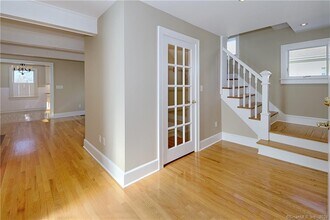 56 Eleanor Terrace in Fairfield, CT - Building Photo - Building Photo