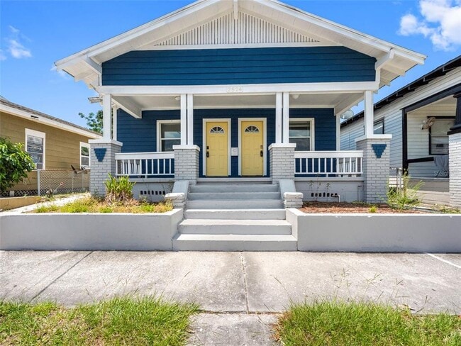 property at 2524 W Cherry St