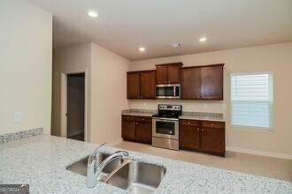 10902 Wheeler Trce in Hampton, GA - Building Photo - Building Photo