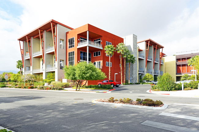 C2 Lofts in Las Vegas, NV - Building Photo - Building Photo