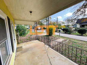 57 E 8th St in Greenville, SC - Building Photo - Building Photo