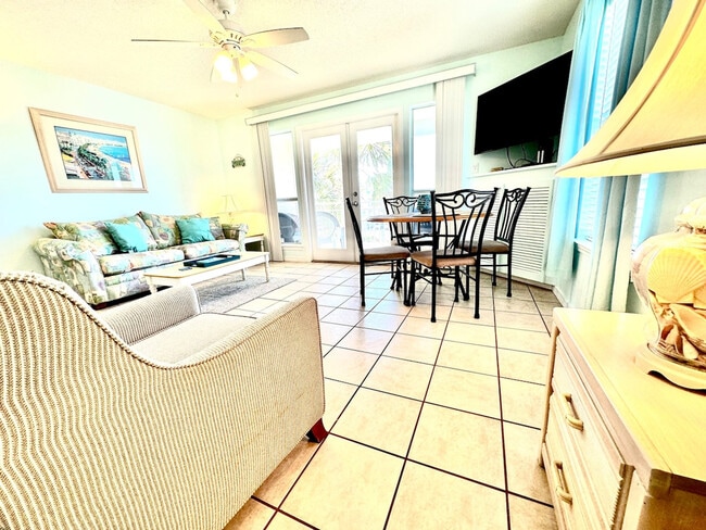 3191 Scenic Hwy 98 in Destin, FL - Building Photo - Building Photo