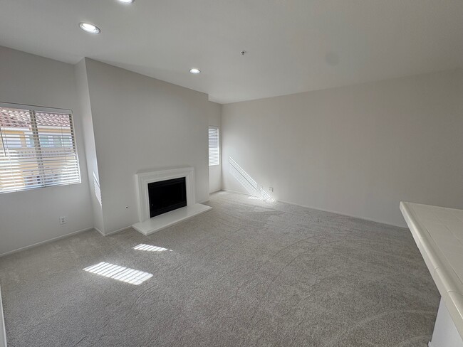 16912 Sims Lane in Huntington Beach, CA - Building Photo - Building Photo