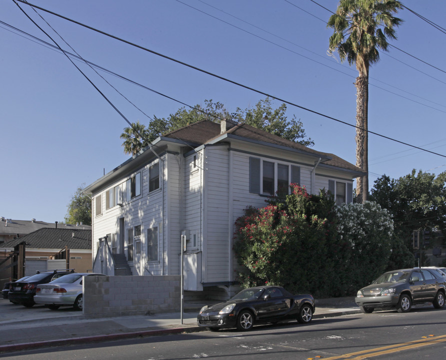 400-406 S 7th St in San Jose, CA - Building Photo