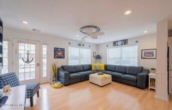 136 Joseph St in Lavallette, NJ - Building Photo - Building Photo