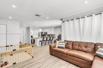 12950 SW 66th Terrace in Miami, FL - Building Photo - Building Photo