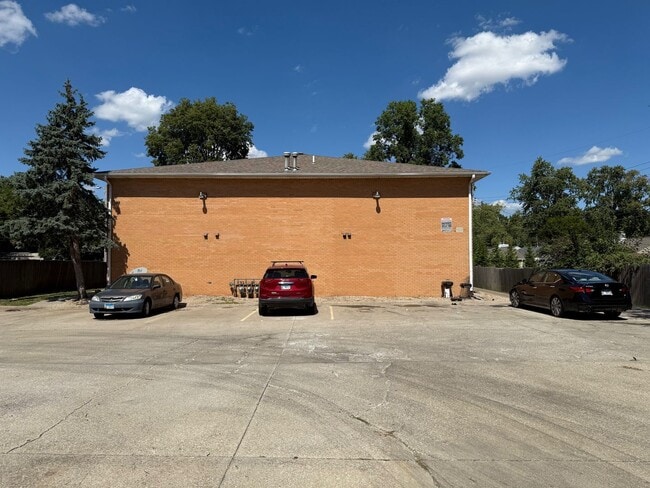 property at 1414 Croxton Ave