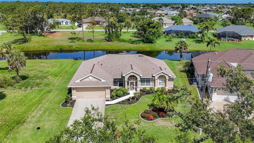 123 Marker Rd in Rotonda West, FL - Building Photo