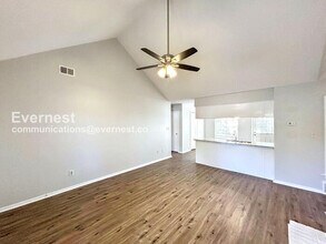 5949 Shannon Dr in Horn Lake, MS - Foto de edificio - Building Photo