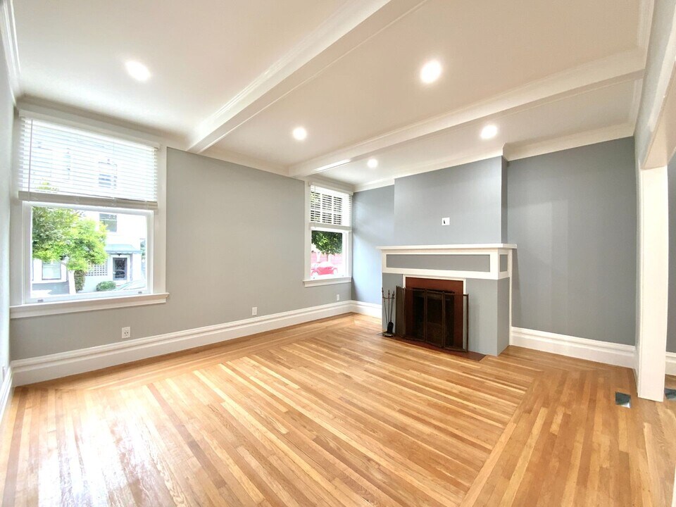 2299 Green St in San Francisco, CA - Building Photo