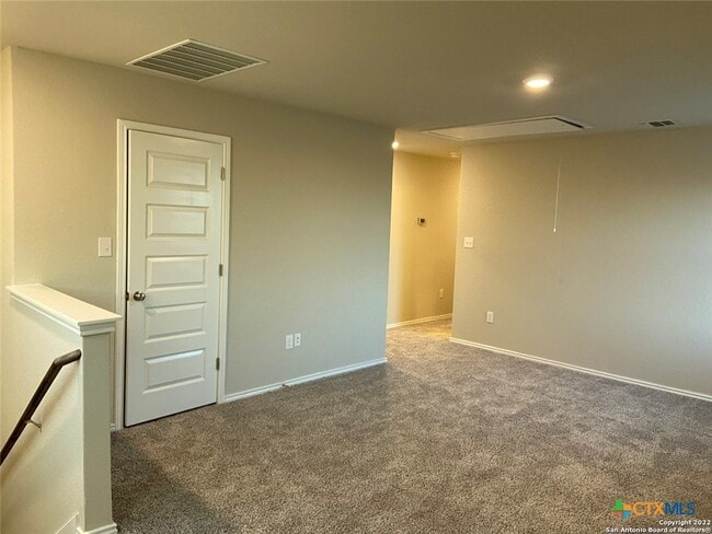 property at 2156 Griffith Dr