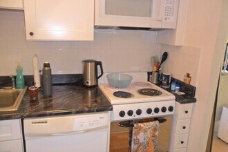 46 Cochituate Rd in Framingham, MA - Building Photo - Building Photo