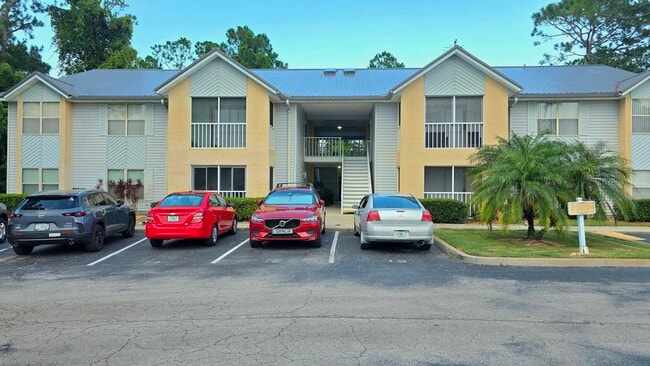 101 Bent Tree Dr in Daytona Beach, FL - Foto de edificio - Building Photo