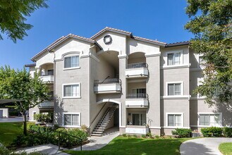 Cortesia at Rancho Santa Margarita in Rancho Santa Margarita, CA - Foto de edificio - Building Photo