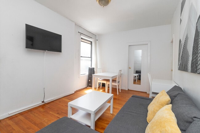 315-317 East 95th Street-SI ID1032046P, Unit SI ID1032046P in New York, NY - Foto de edificio - Building Photo