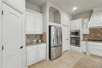 5720 Eagle Mountain Dr in Argyle, TX - Building Photo - Building Photo