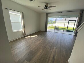 10909 Shade Tree Cv in Parrish, FL - Building Photo - Building Photo