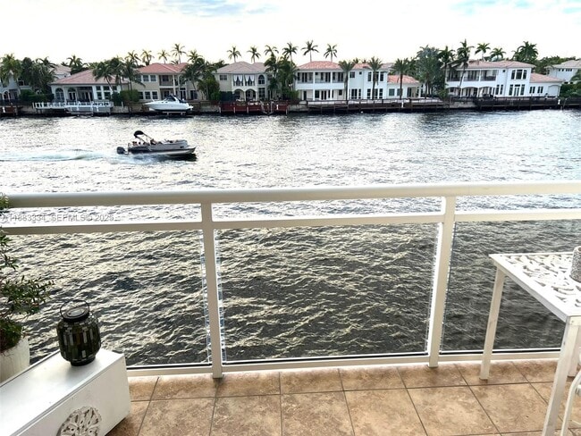 1600 S Ocean Dr in Hollywood, FL - Building Photo - Building Photo