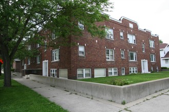 204 Lafayette Street in Griffith, IN - Foto de edificio - Building Photo