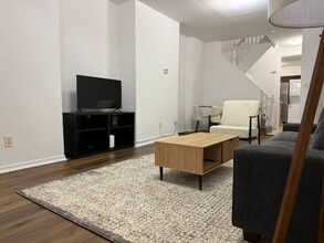 110 W Hamburg St in Baltimore, MD - Building Photo - Building Photo