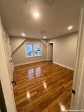 609 Dorchester Ave, Unit 2 in Boston, MA - Building Photo - Building Photo