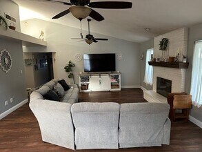 9801 Marilee Ave in Bakersfield, CA - Building Photo - Building Photo