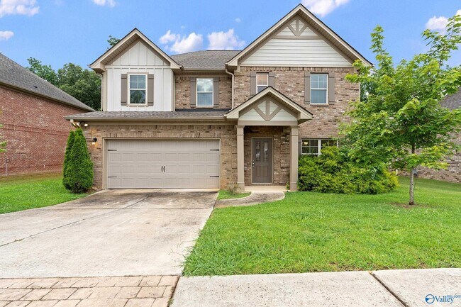 property at 7206 Dorchester Dr SE