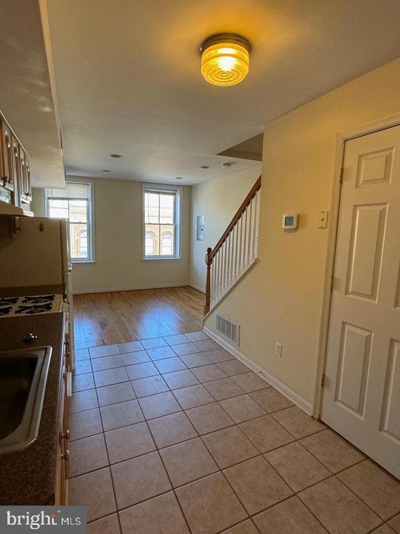 1637 Fleet St in Baltimore, MD - Building Photo - Building Photo