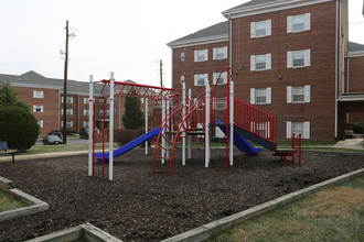 University Landing Apartments in Silver Spring, MD - Building Photo - Building Photo