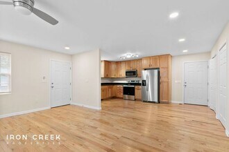 9 Dundee St in Asheville, NC - Building Photo - Building Photo