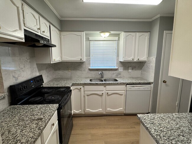 7231 Daylight Ln in Houston, TX - Building Photo - Building Photo