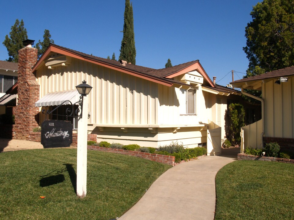 Monterey 3 Apartments in Fullerton, CA - Building Photo