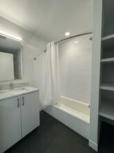 59 Brighton Ave, Unit 501 in Boston, MA - Foto de edificio - Building Photo