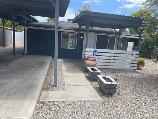 2335 N 28th St in Phoenix, AZ - Building Photo - Building Photo
