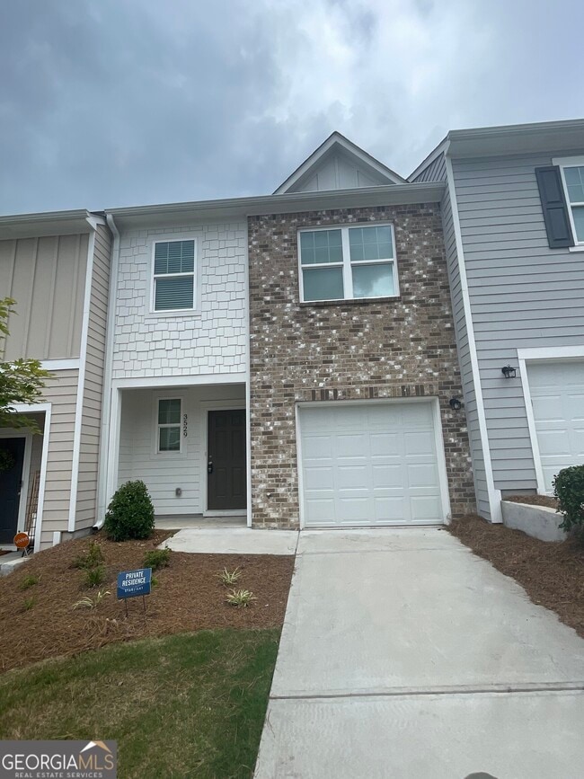 property at 35299 Condor Ct