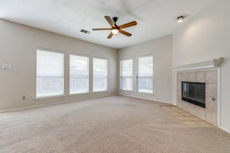 11923 Stephenville Dr in Frisco, TX - Building Photo - Building Photo